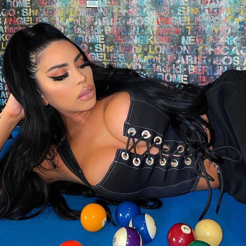 Fashion nova- Lace me up corset top